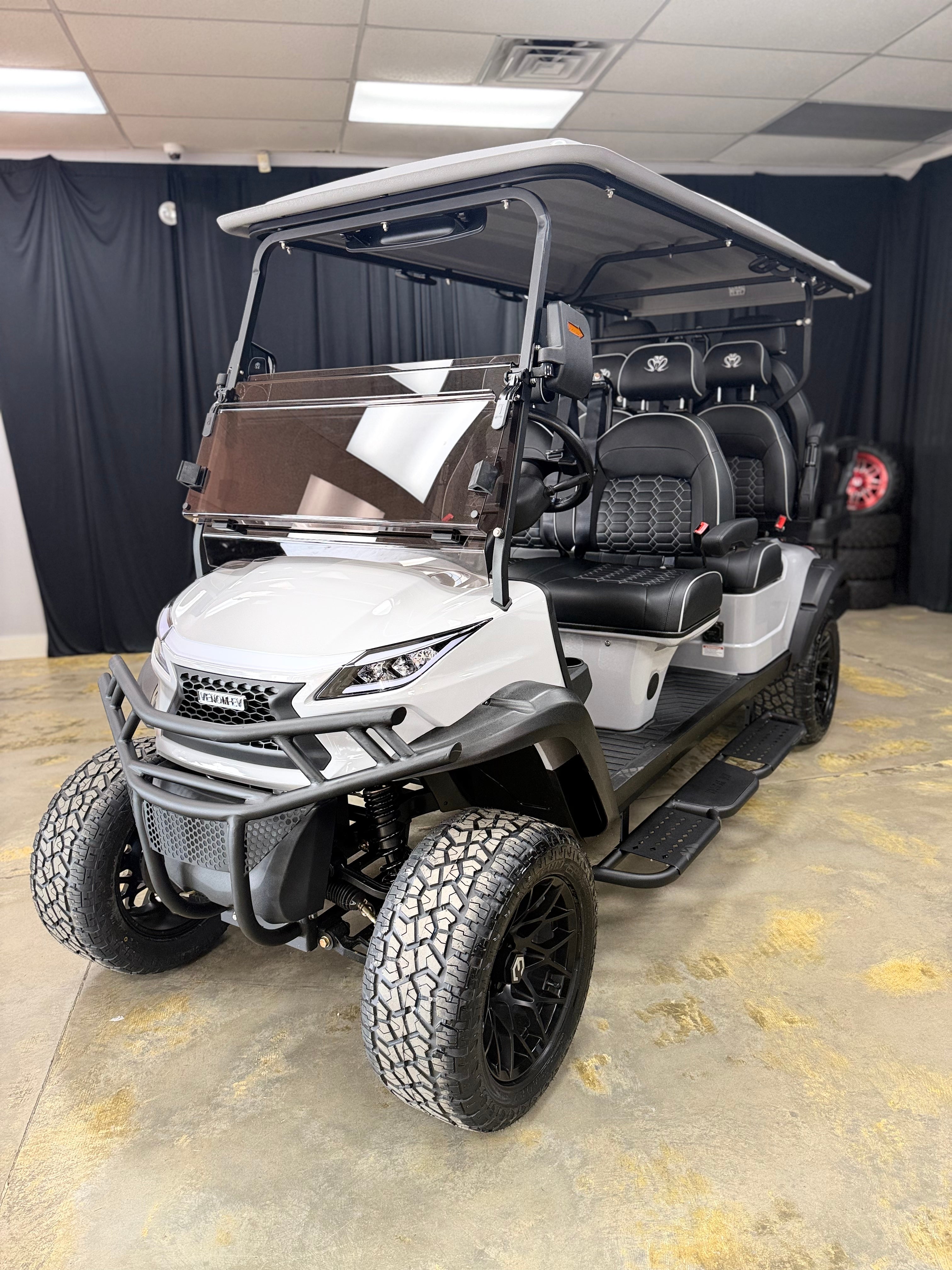 2026 Venom Strike 6 Seater White