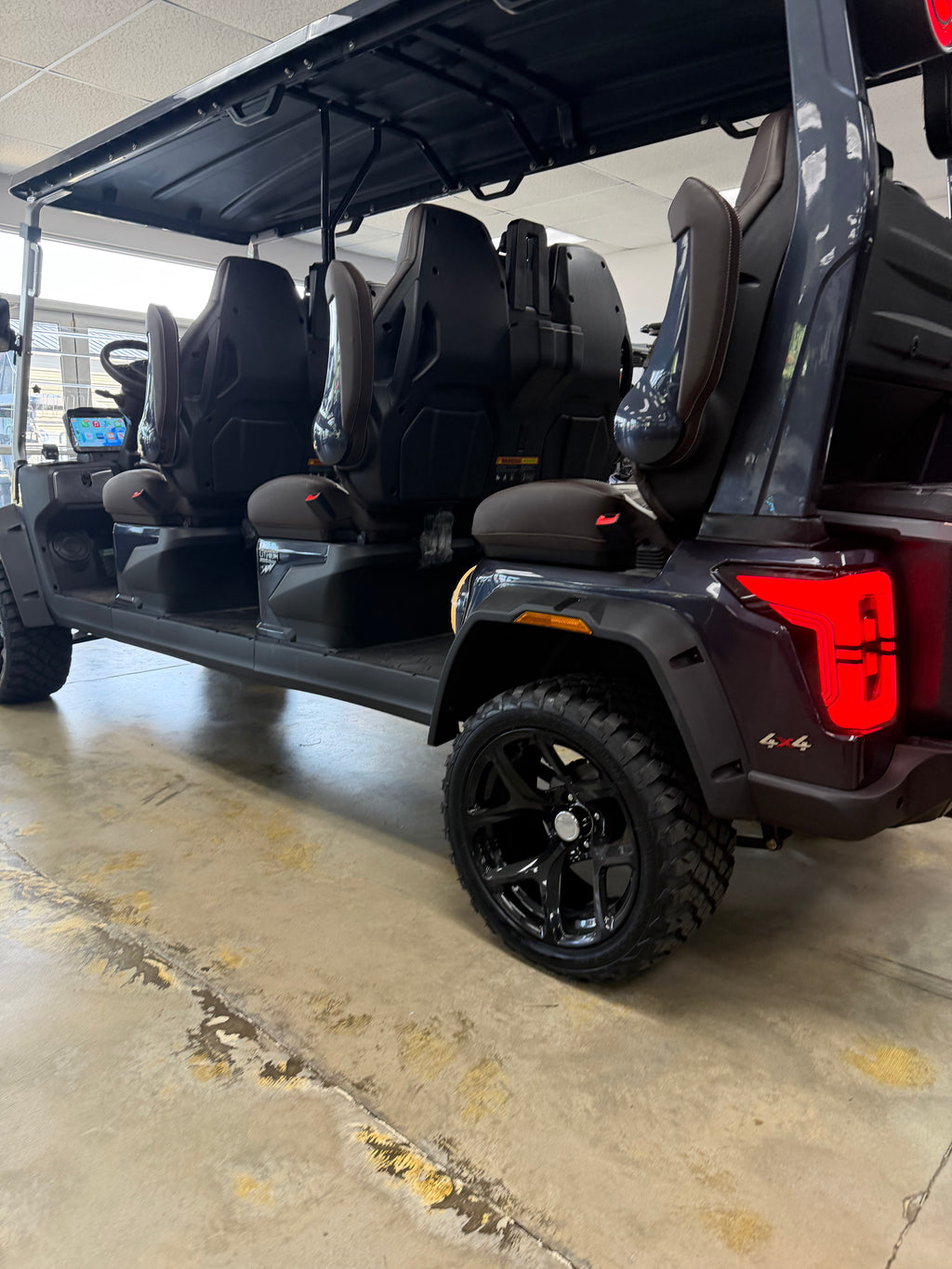 🔥 NEW 2026 Evolution D-MAX XT6 4x4 – 6 Passenger Luxury Cart! 🔥