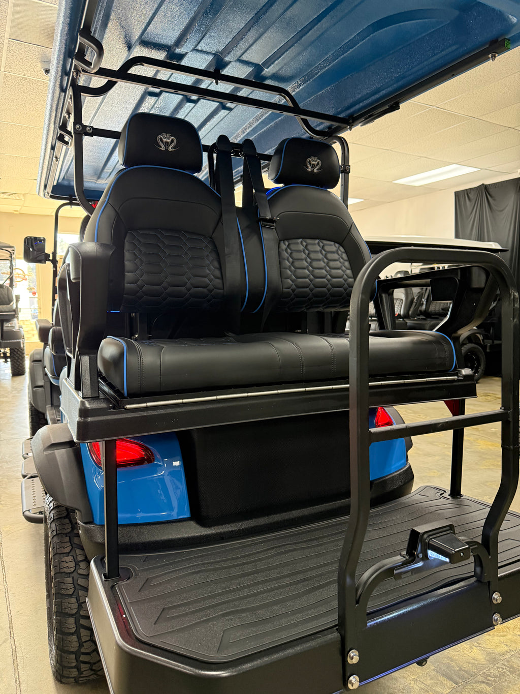 2026 Venom Strike 6 Seater Coastal Blue