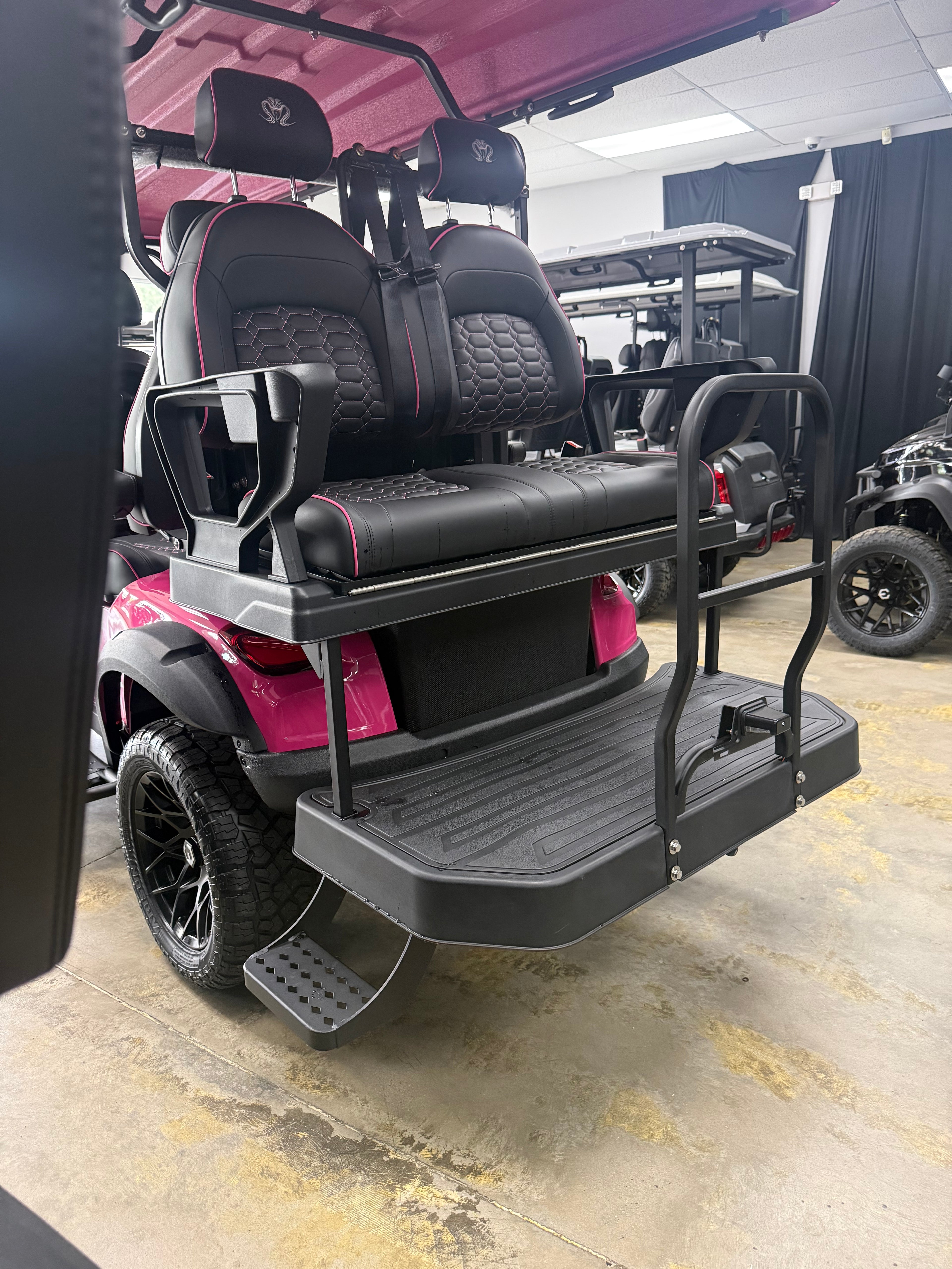 2026 Venom EV Strike 6 Seater – Super Pink