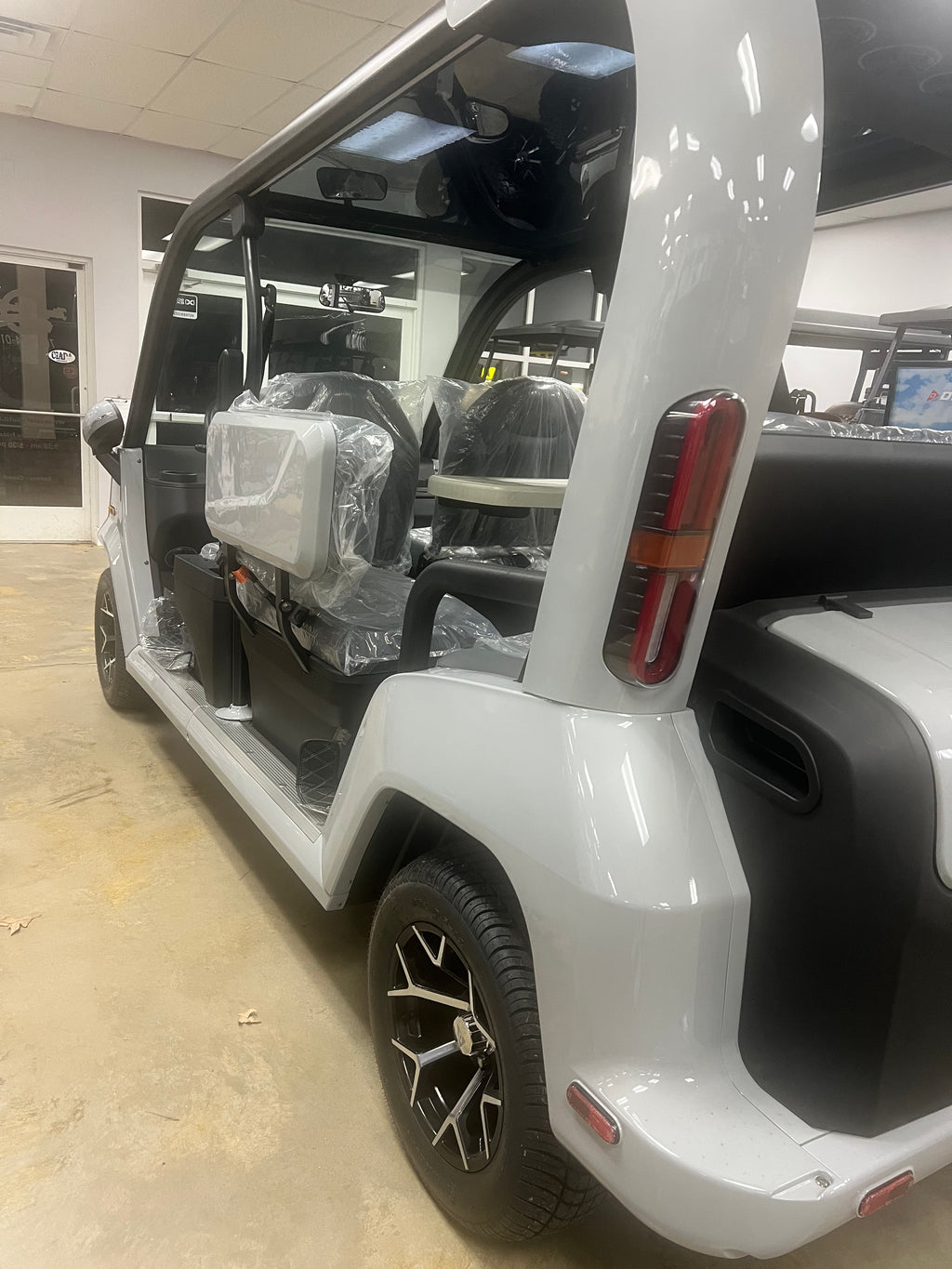 2026 Denago City Cart - Gray (Call for Price)